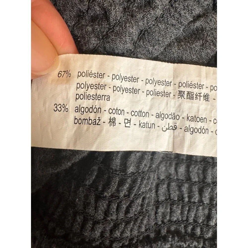 2/$30 Zara Gray Smocked Top Small, Ruffle Sleeves, Polyester Cotton Blend